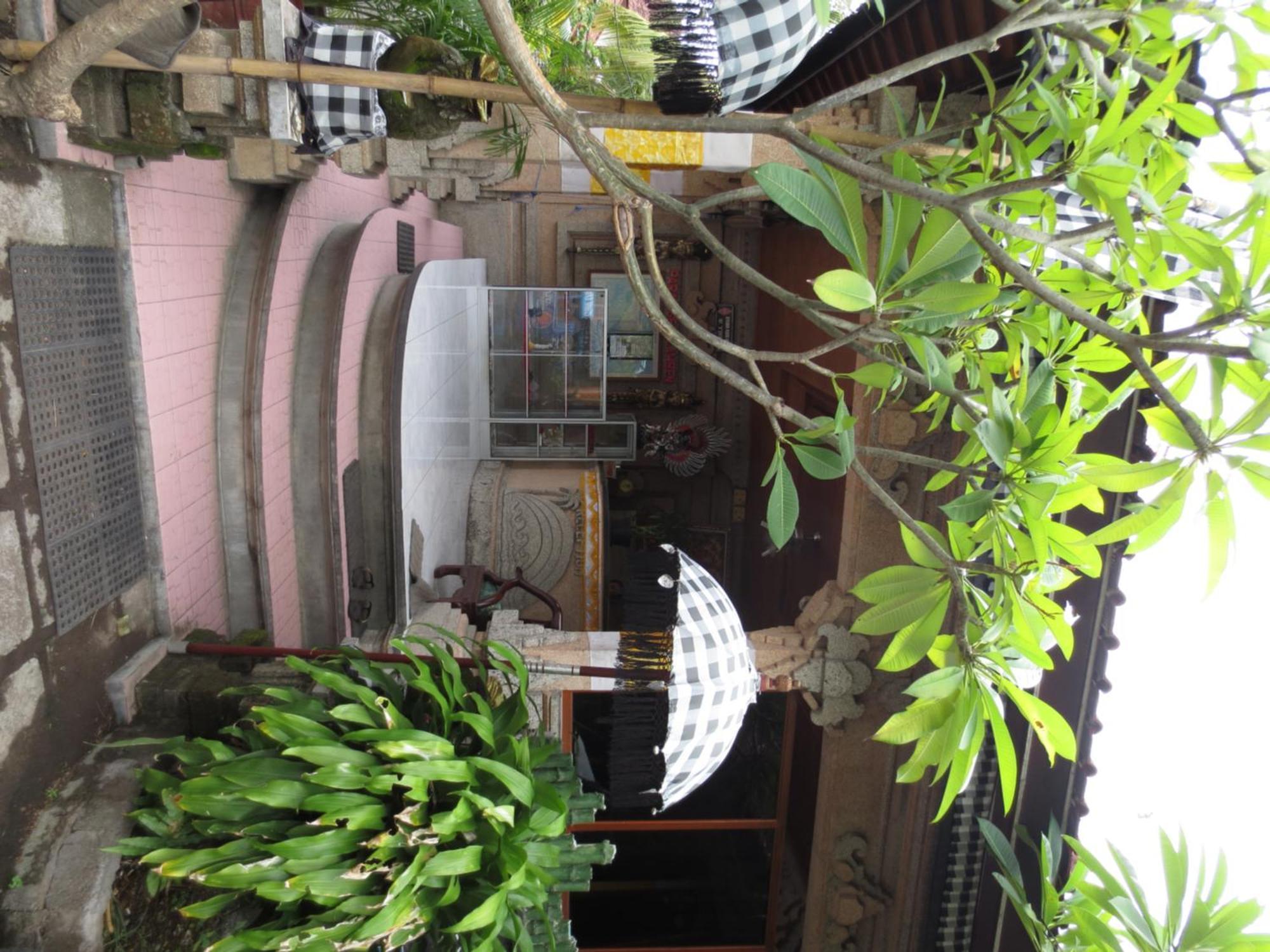 Paradise Palm Beach Bungalows And Dive Center Tulamben Extérieur photo