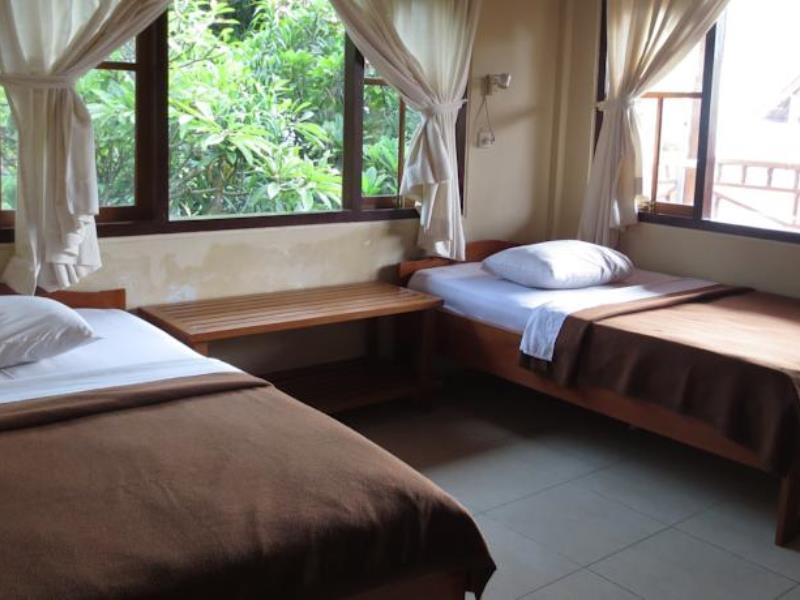 Paradise Palm Beach Bungalows And Dive Center Tulamben Extérieur photo